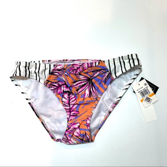 Salt+Cove LILAC Juniors' Hawaii Bikini Swim Bottom - Picture 4 of 6